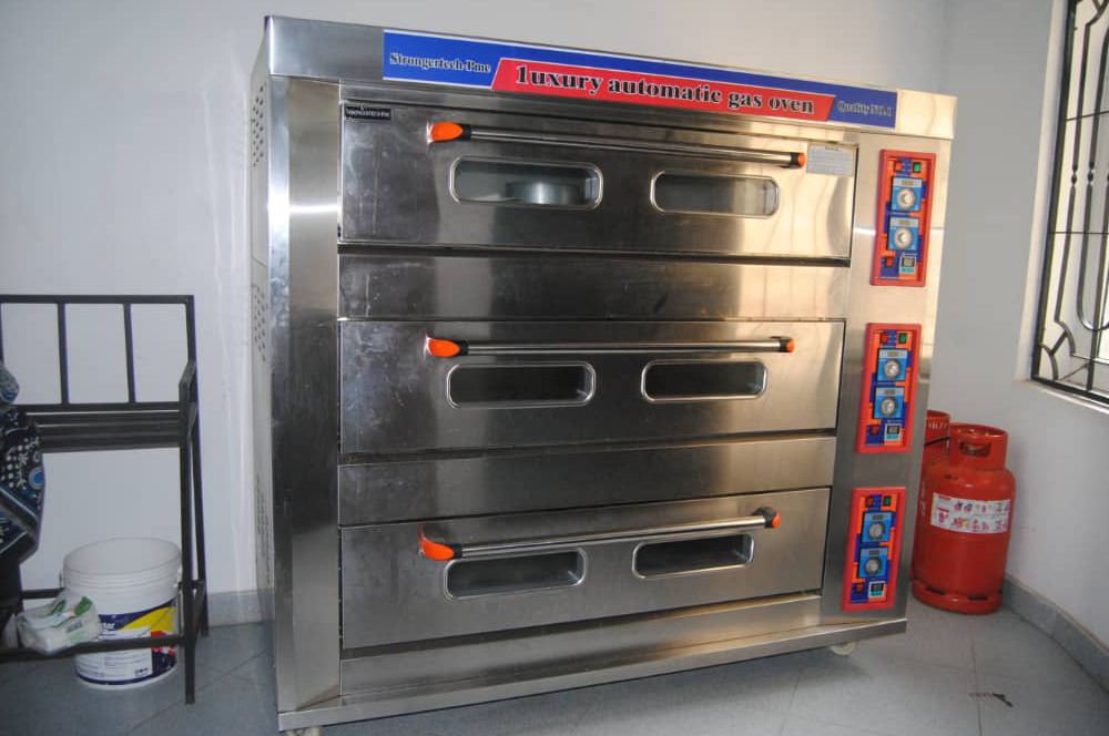 Oven